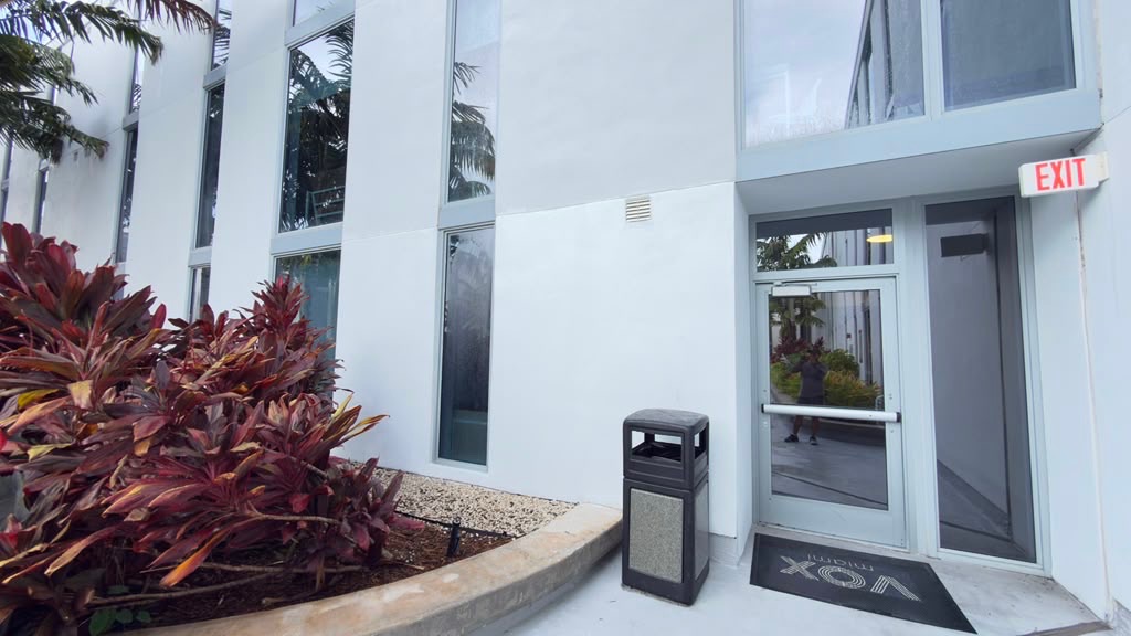 VOX Miami landscaped building entrance